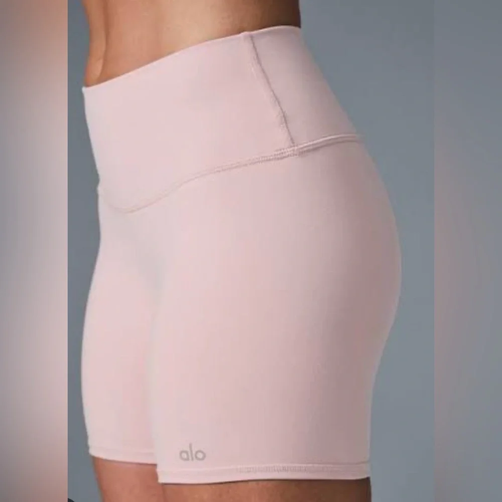 ALO Yoga Light Pink Sports Bra - Picture 2 of 2